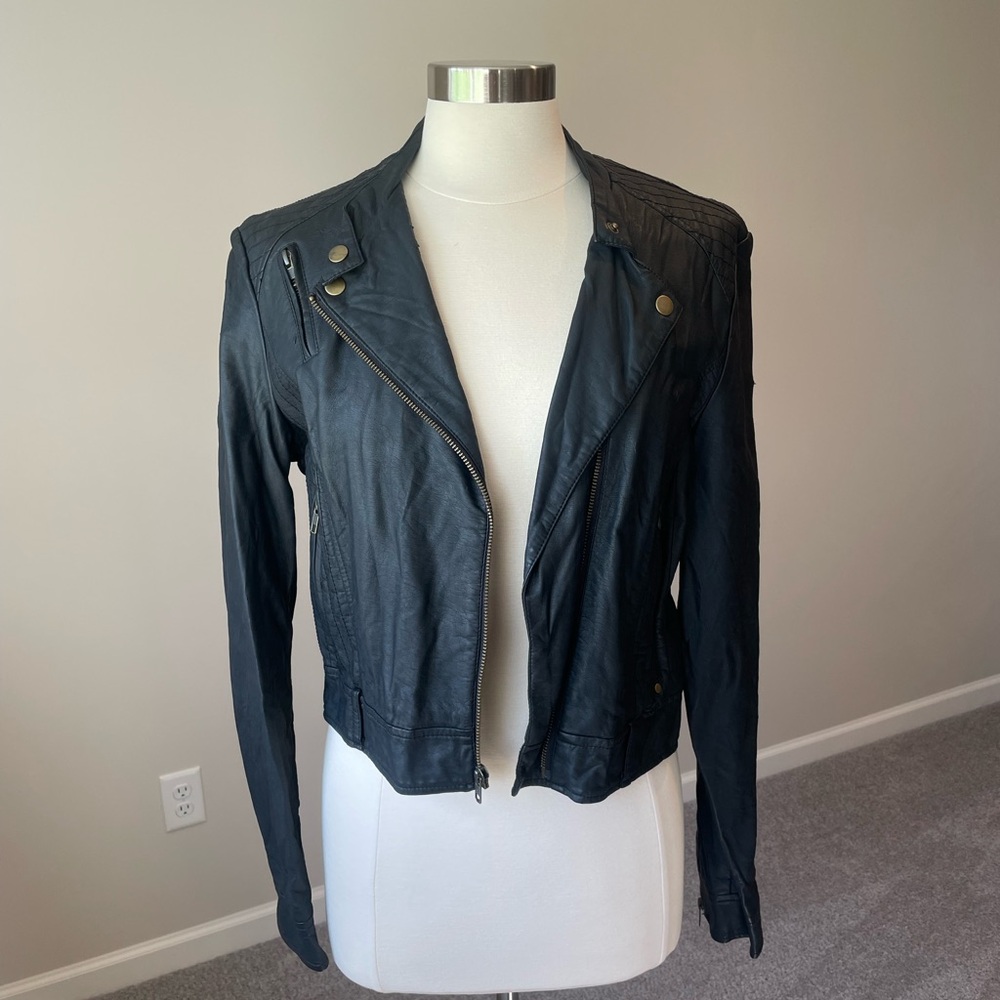 LC Lauren Conrad Black Bomber Jacket Asymmetrical Zipper